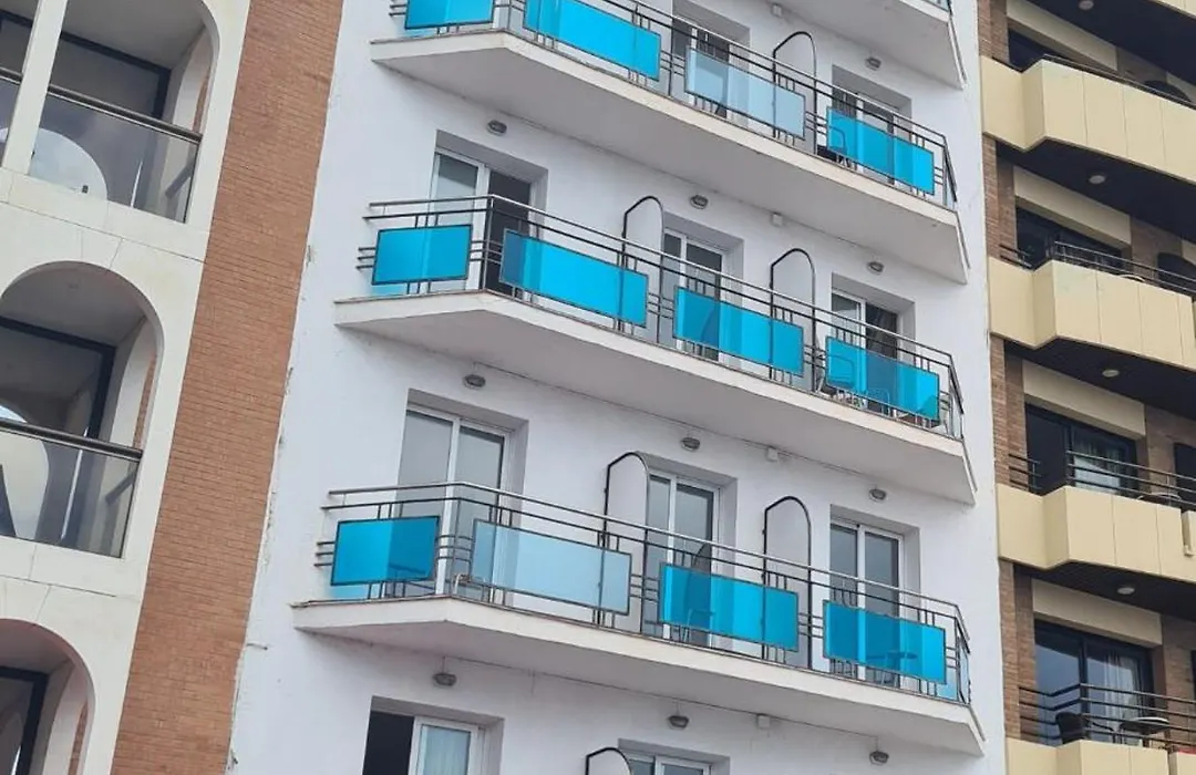 Hostal Blanc Lloret-1