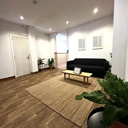 Hostal Blanc Lloret-2